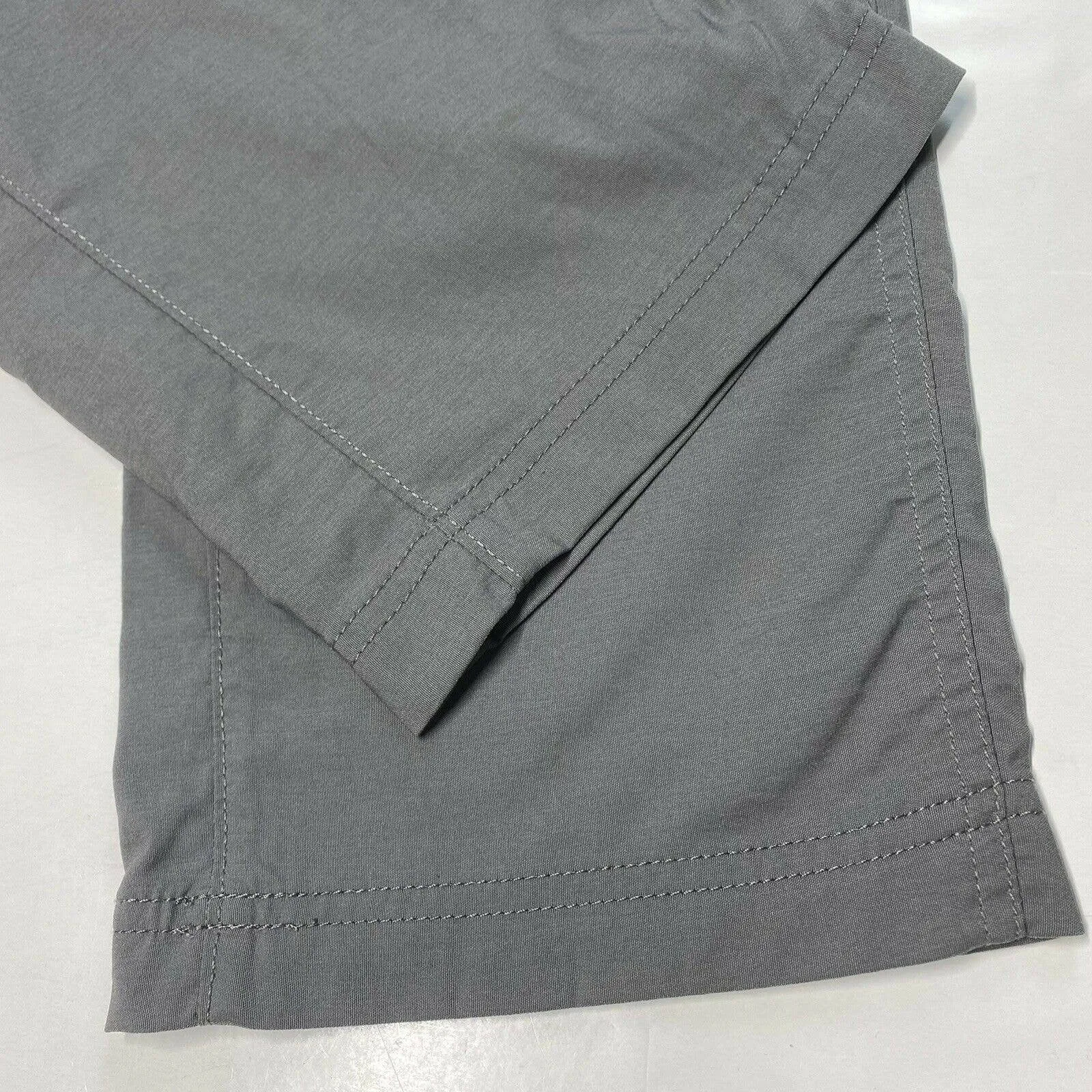 Duluth Trading DuluthFlex Dry On The Fly Capris Sz 8 Gray Cropped Hiking Pants