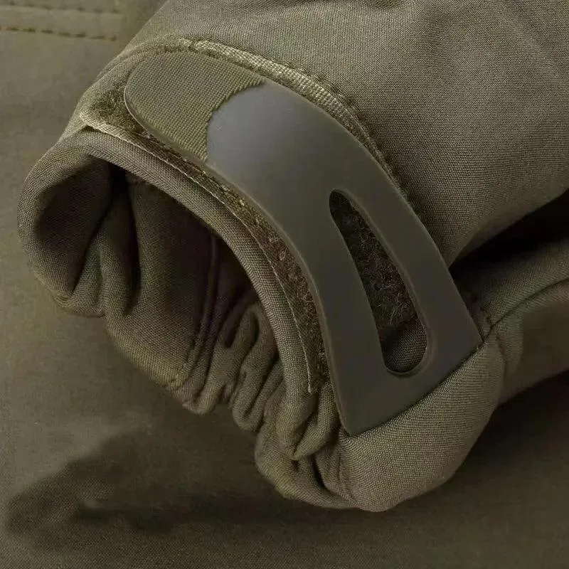 Men’s Winter Soft Shell Tactical Gear: Jacket or Pants for Outdoor Adventures